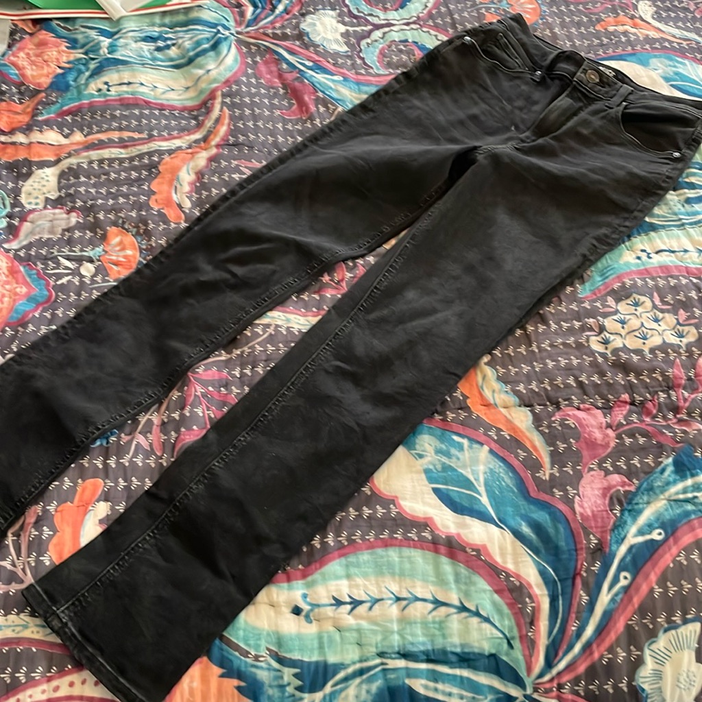 Sexy Sweet Slinky Nwot Paige Denim Black Stretch Straight Leg Jeans 26